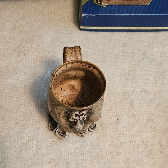 Funny Face Ugly Mug With Feet - Picture 5 of 6